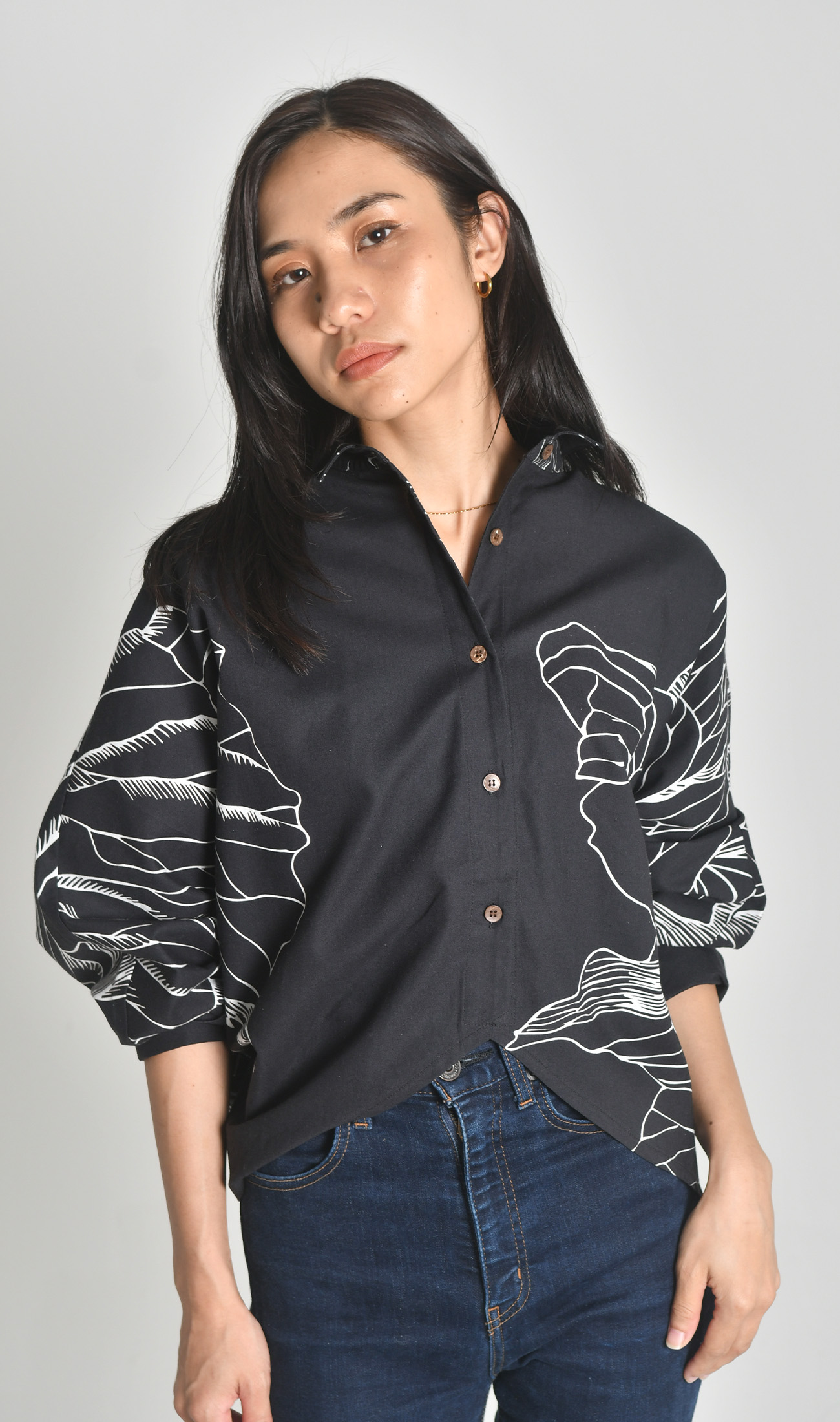 美品✨アパルトモン　ドゥーズィエムクラス　コットンローンシャツ　ブラック　黒 極美品♪アパルトモン ドゥーズィエムクラス コットン ローン