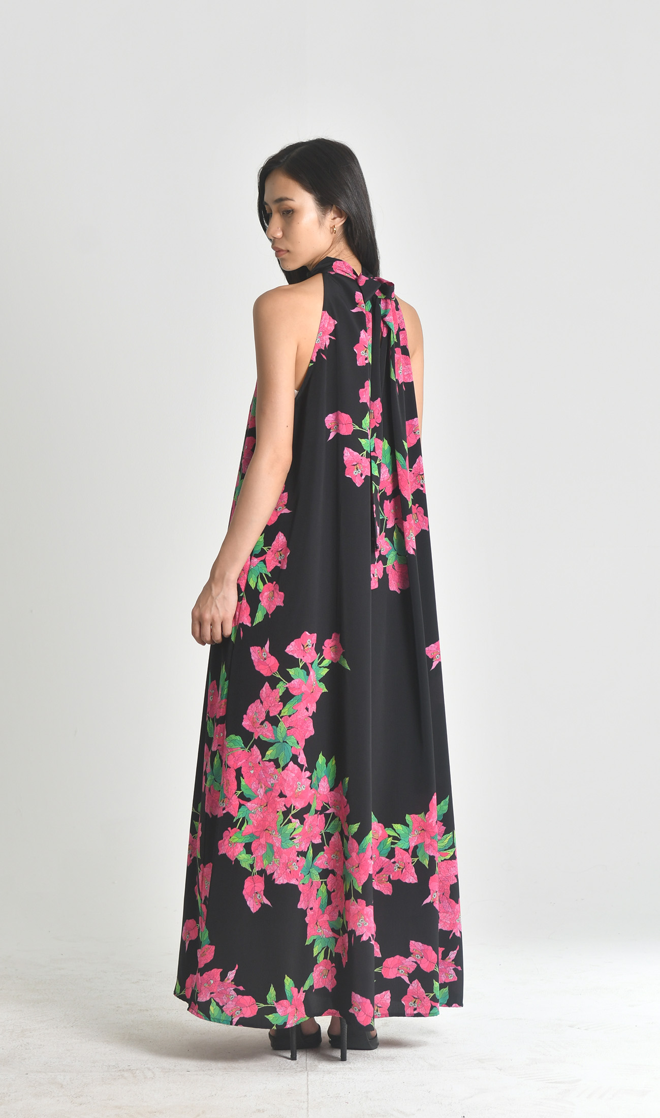 ホルタードレス | Bougainvillea black