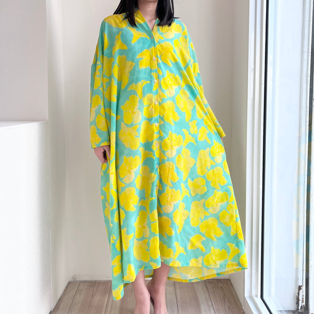 イペー / Vネックシャツワンピース – taion | okinawa textile arts