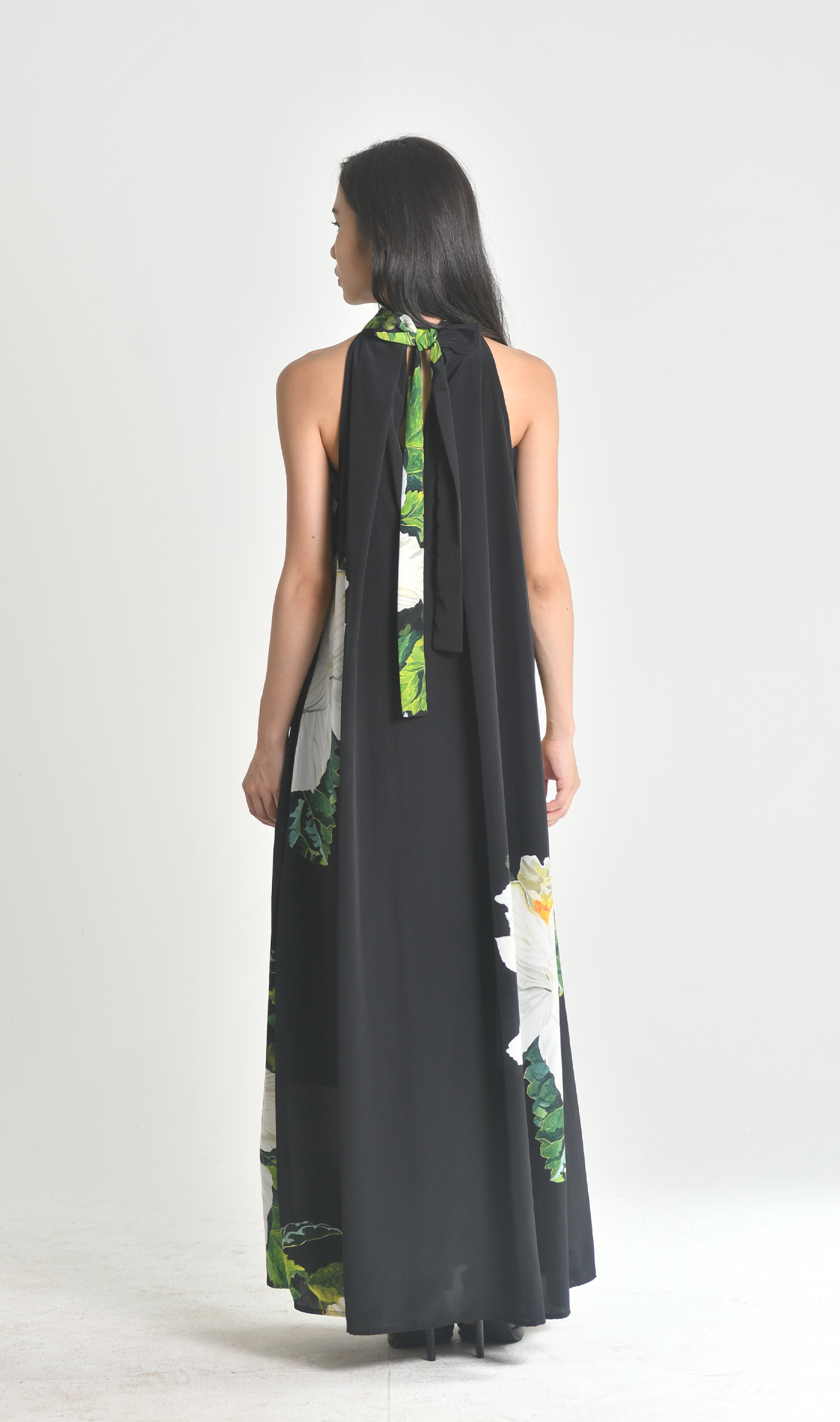 ホルタードレス | Hibis white